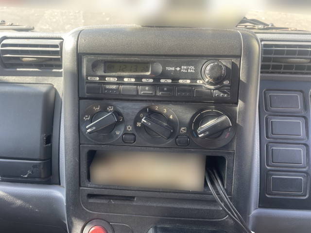 三菱ふそうキャンターダンプ小型（2t・3t）[写真34]