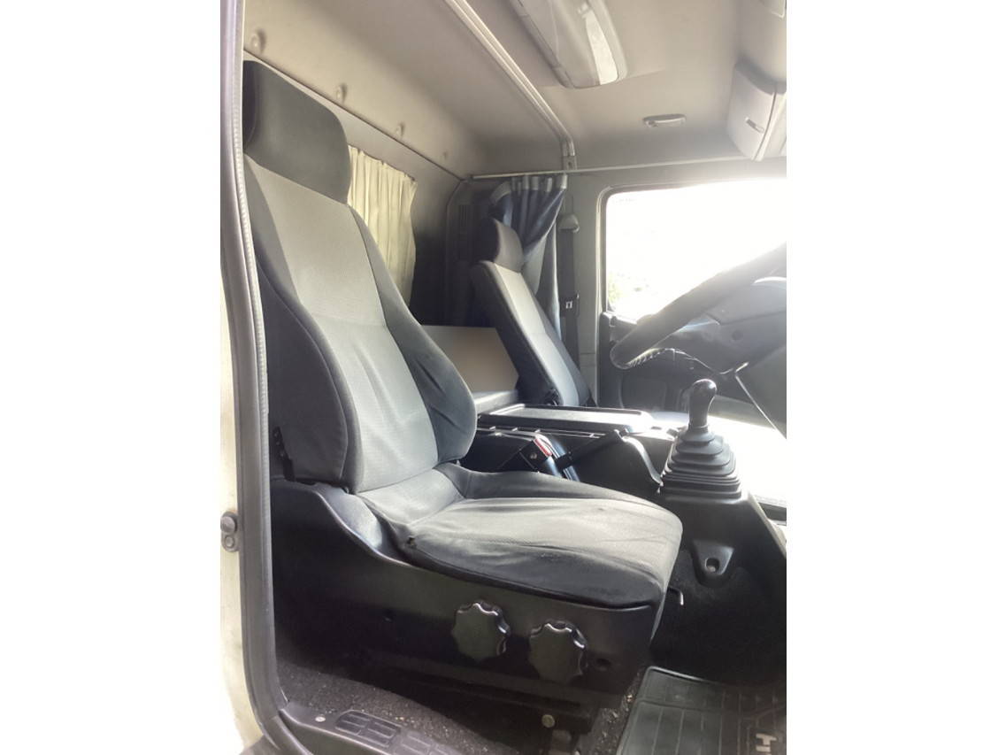 日野レンジャー冷凍車（冷蔵車）増トン（6t・8t）[写真33]