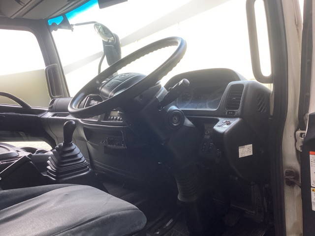 日野レンジャー冷凍車（冷蔵車）増トン（6t・8t）[写真34]