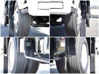 いすゞエルフ高所作業車小型（2t・3t）[写真19]