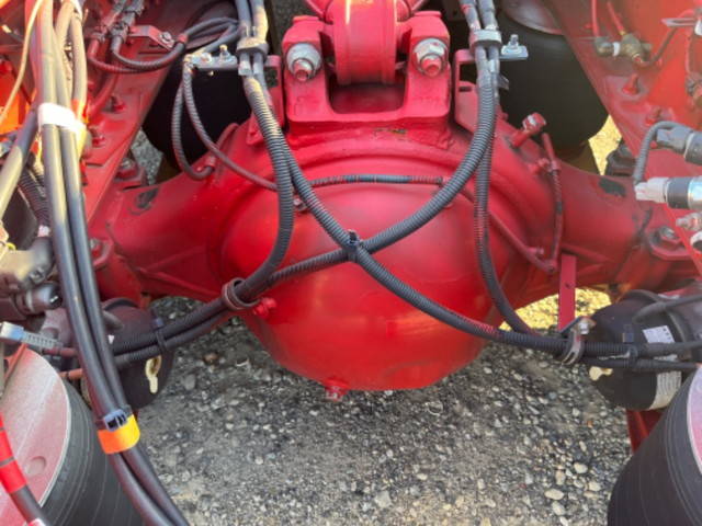 いすゞギガトレーラーヘッド（トラクターヘッド）大型（10t）[写真13]