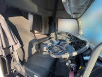 いすゞギガトレーラーヘッド（トラクターヘッド）大型（10t）[写真22]