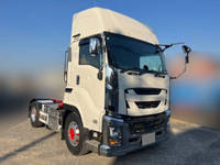 いすゞギガトレーラーヘッド（トラクターヘッド）大型（10t）[写真03]