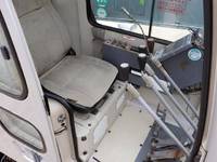 三菱ふそうファイタートラッククレーン中型（4t）[写真17]