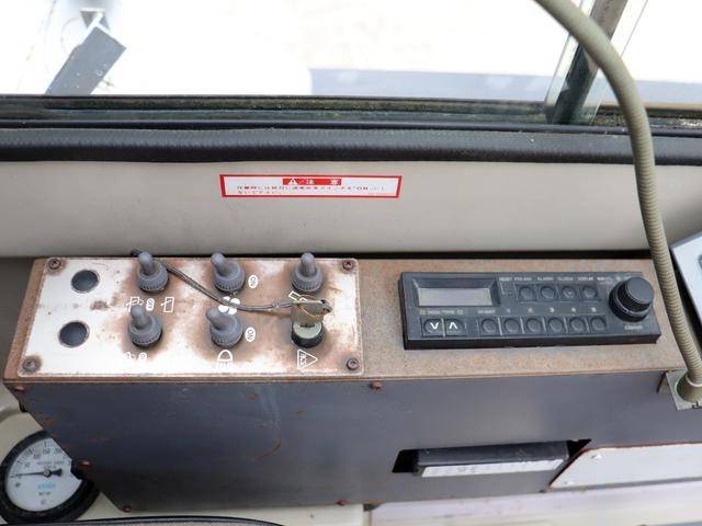 三菱ふそうファイタートラッククレーン中型（4t）[写真19]