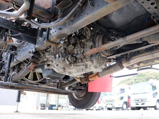 三菱ふそうファイタートラッククレーン中型（4t）[写真25]