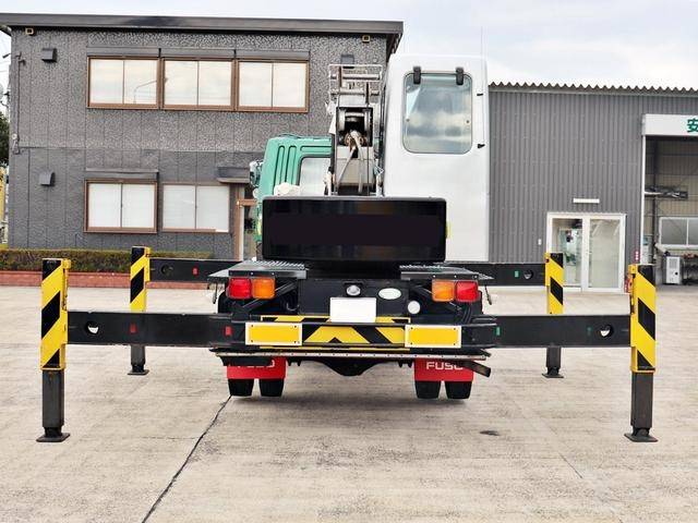 三菱ふそうファイタートラッククレーン中型（4t）[写真04]