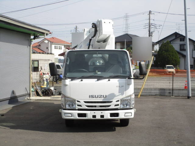 いすゞエルフ高所作業車小型（2t・3t）[写真06]