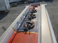 日産クオンタンク車（タンクローリー）大型（10t）[写真10]