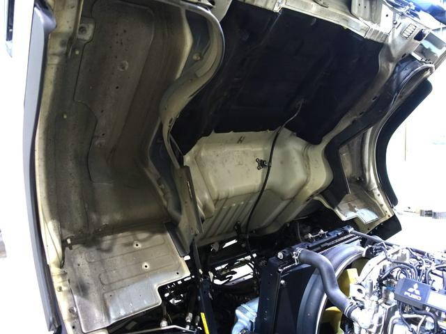 三菱ふそうキャンターアルミウイング小型（2t・3t）[写真34]