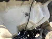 三菱ふそうキャンターガッツ平ボディ小型（2t・3t）[写真16]