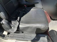 三菱ふそうキャンターガッツ平ボディ小型（2t・3t）[写真19]