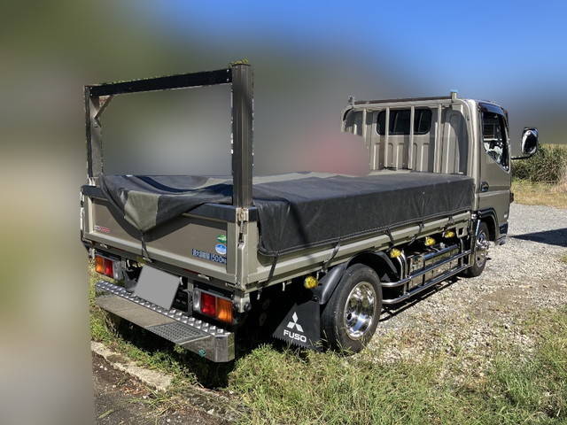 三菱ふそうキャンターガッツ平ボディ小型（2t・3t）[写真02]