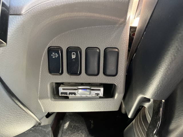 三菱ふそうキャンターガッツ平ボディ小型（2t・3t）[写真28]