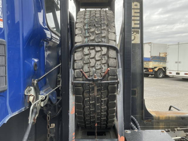 日野レンジャーコンテナ専用車増トン（6t・8t）[写真14]