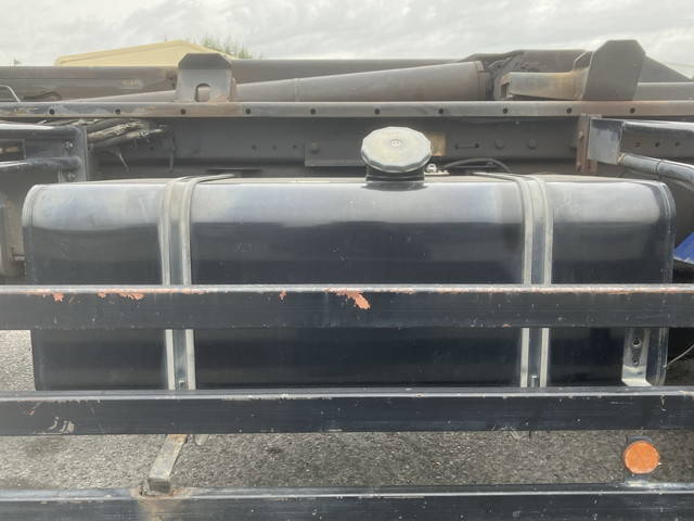 日野レンジャーコンテナ専用車増トン（6t・8t）[写真20]