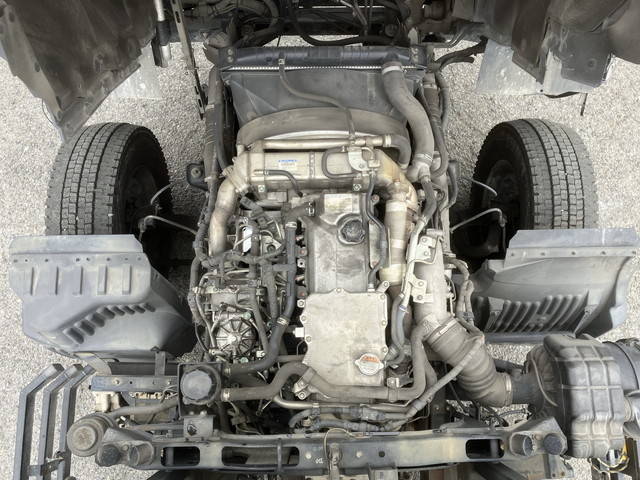 日野レンジャーコンテナ専用車増トン（6t・8t）[写真26]