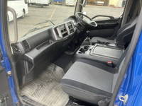 日野レンジャーコンテナ専用車増トン（6t・8t）[写真30]