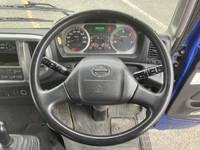 日野レンジャーコンテナ専用車増トン（6t・8t）[写真32]