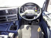 日野プロフィアアルミブロック大型（10t）[写真11]