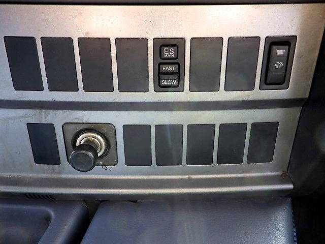 日野プロフィアアルミブロック大型（10t）[写真16]