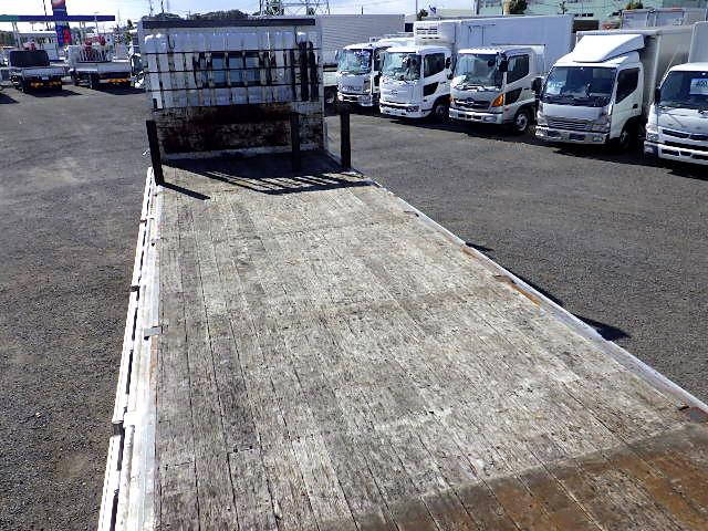 日野プロフィアアルミブロック大型（10t）[写真32]