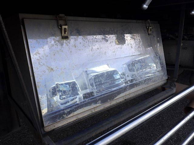 日野プロフィアアルミブロック大型（10t）[写真36]