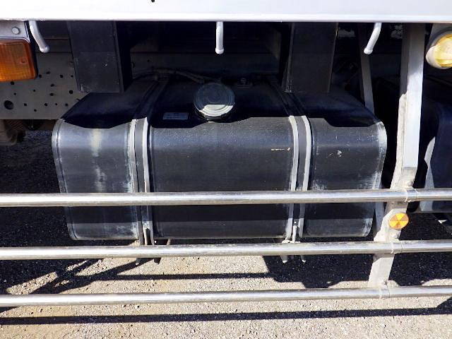 日野プロフィアアルミブロック大型（10t）[写真38]