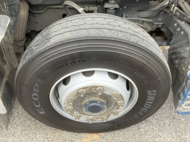 UDトラックスクオンスクラップ運搬車大型（10t）[写真13]