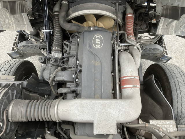 UDトラックスクオンスクラップ運搬車大型（10t）[写真22]