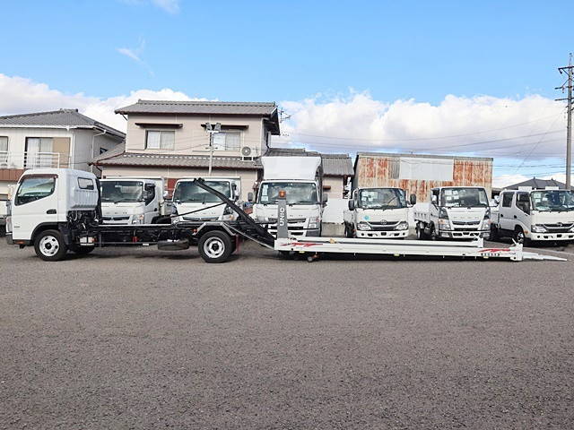 三菱ふそうキャンターセーフティローダー小型（2t・3t）[写真11]