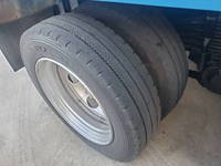 三菱ふそうファイターコンテナ専用車増トン（6t・8t）[写真12]