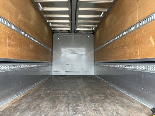 日野レンジャーアルミウイング中型（4t）[写真15]