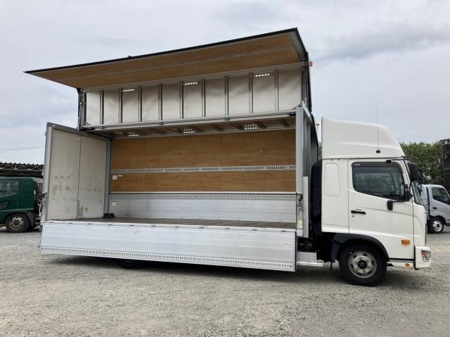 日野レンジャーアルミウイング中型（4t）[写真08]