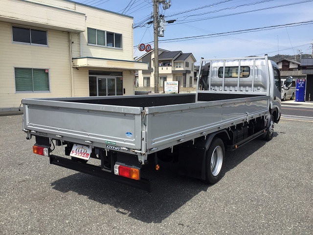 トヨタダイナ平ボディ小型（2t・3t）[写真02]