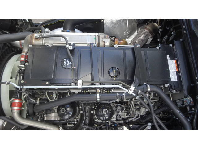 三菱ふそうスーパーグレートダンプ大型（10t）[写真11]