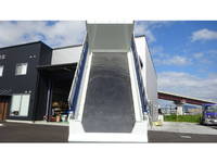 三菱ふそうスーパーグレートダンプ大型（10t）[写真17]