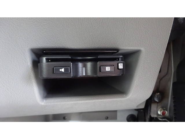 三菱ふそうスーパーグレートダンプ大型（10t）[写真09]