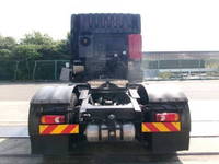 UDトラックスクオントレーラーヘッド（トラクターヘッド）大型（10t）[写真05]