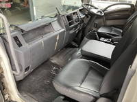 いすゞフォワードアルミウイング中型（4t）[写真33]