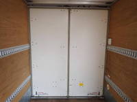 いすゞエルフアルミバン小型（2t・3t）[写真16]