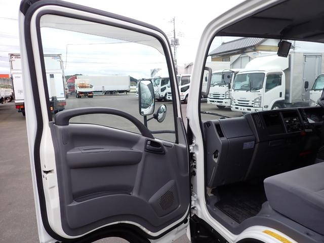 いすゞエルフアルミバン小型（2t・3t）[写真27]