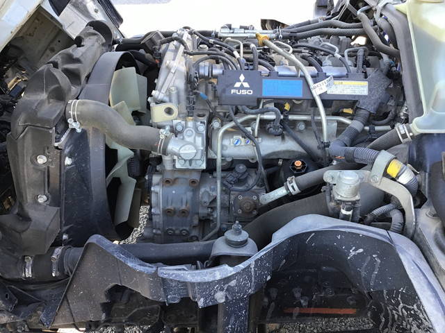 三菱ふそうキャンタークレーン3段小型（2t・3t）[写真25]