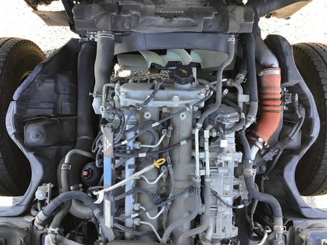 三菱ふそうキャンタークレーン3段小型（2t・3t）[写真27]