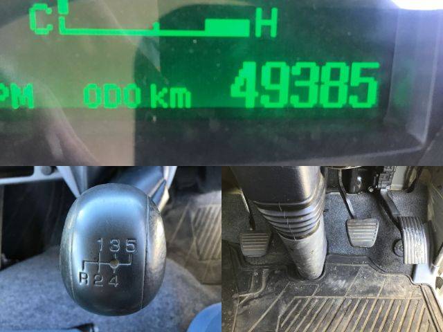 三菱ふそうキャンタークレーン3段小型（2t・3t）[写真37]