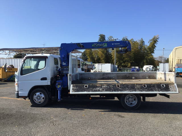 三菱ふそうキャンタークレーン3段小型（2t・3t）[写真06]