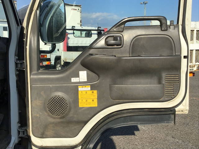 いすゞエルフローダーダンプ小型（2t・3t）[写真25]