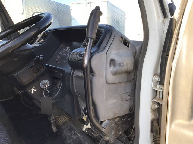 いすゞエルフローダーダンプ小型（2t・3t）[写真32]