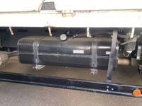 三菱ふそうキャンター平ボディ小型（2t・3t）[写真15]