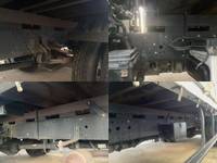 三菱ふそうキャンター平ボディ小型（2t・3t）[写真16]